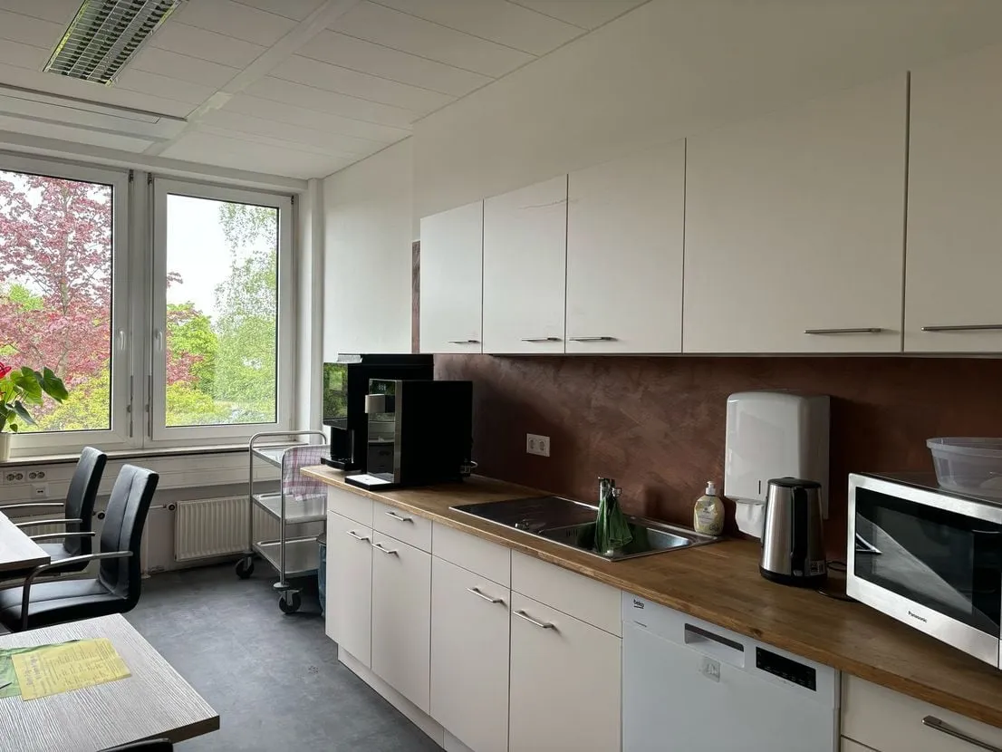 Modernes Bürogebäude in Leipzig – Foto