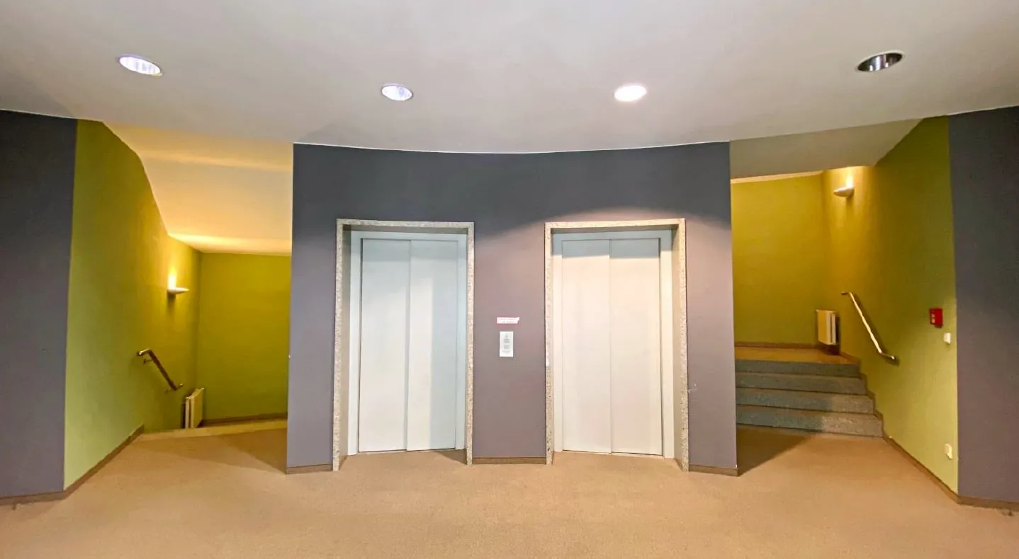 Modernes Bürogebäude in Leipzig – Foto