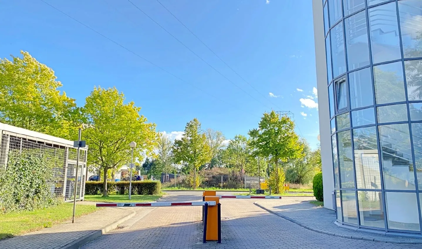 Modernes Bürogebäude in Leipzig – Foto